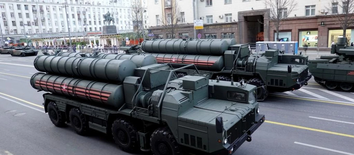 Η Τουρκία δεν κάνει πίσω στα εξοπλιστικά παρά την υποβάθμιση από την Fitch - Σε συζητήσεις για τους S-400